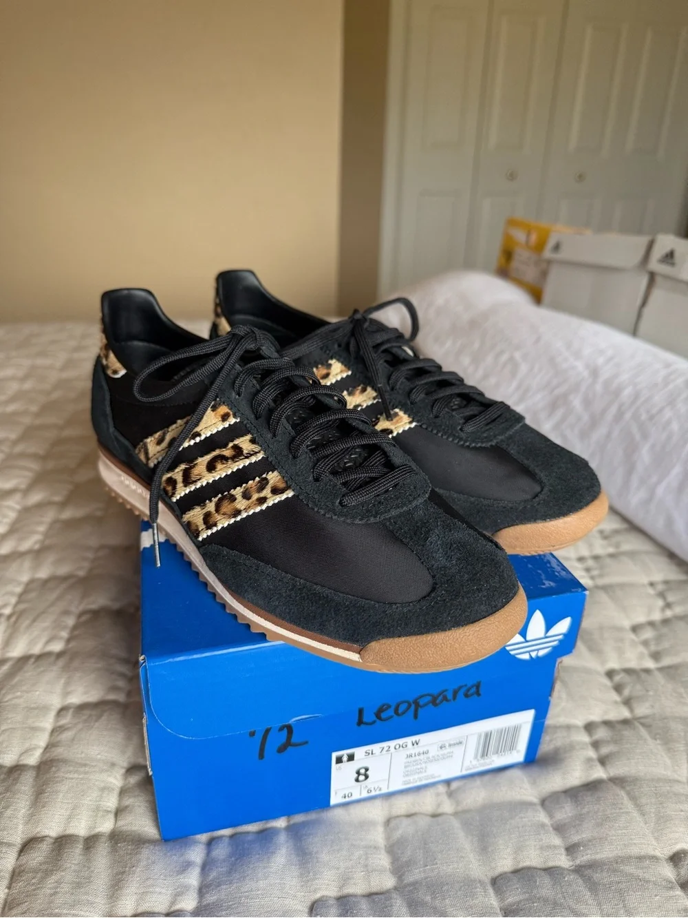 Adidas 72 OG women’s size 8